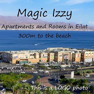 Magic Izzy 300m To The דירה